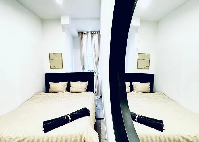 Private In Affordable 5-bedroom Апартаменты