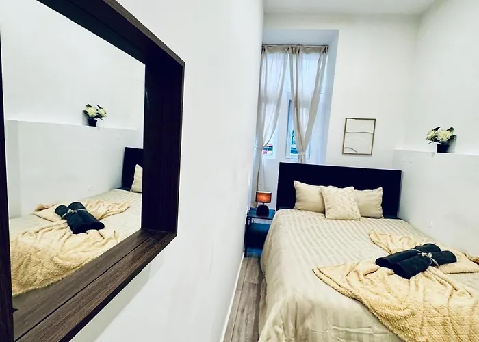 Private In Affordable 5-bedroom *