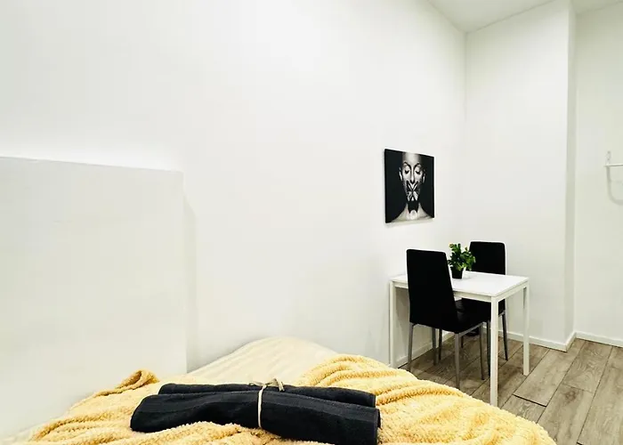 Private In Affordable 5-bedroom * Вена